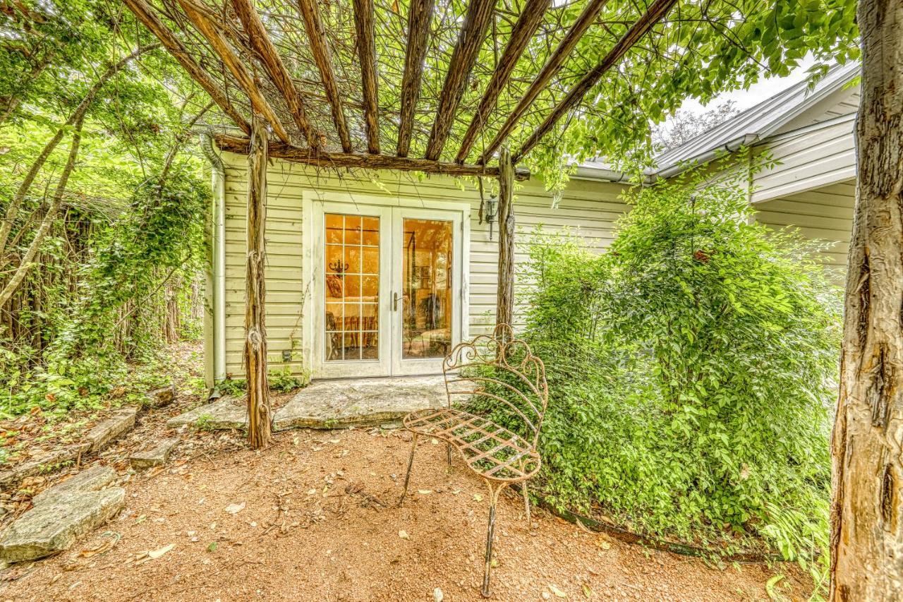 Eva'S Guest House Fredericksburg Exterior photo
